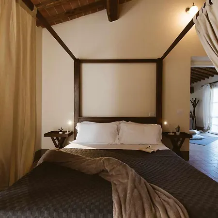 Borgo Le Colline Luxury Agriturismo In Tuscany Gambassi Terme Room photo